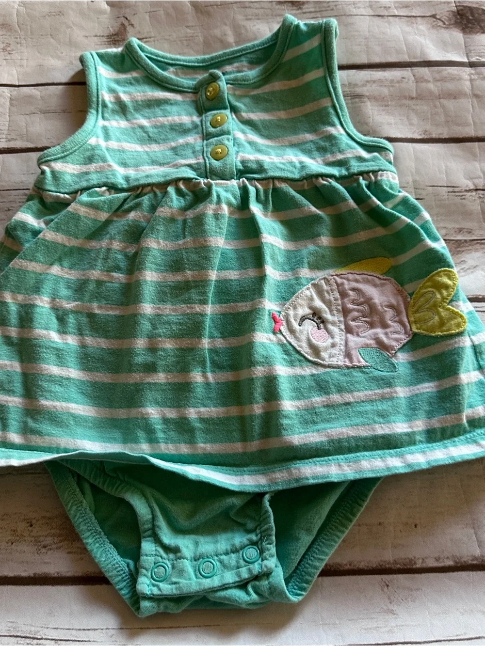 Carter's fish appliqué dress fair light pilling size 9 months